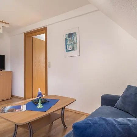 Nr 1 Apartment *